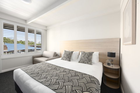 Panorama Bathurst - Tourism Adelaide 3