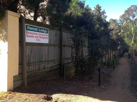 Forest Lodge Apartments - Tourism Adelaide 1