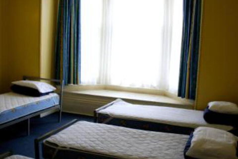 Glenelg Beach Hostel - Tourism Adelaide 4