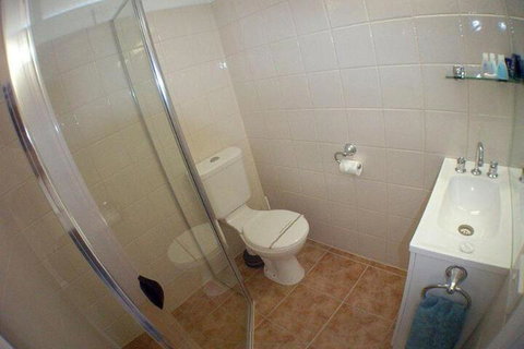 Southern Right Motor Inn - Tourism Adelaide 2