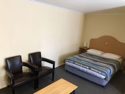 Sheffield Motor Inn - Tourism Adelaide 6