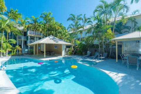 Noosa Outrigger Beach Resort - Tourism Adelaide 0