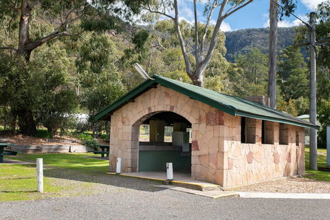 Breeze Holiday Parks - Halls Gap - Tourism Adelaide 2