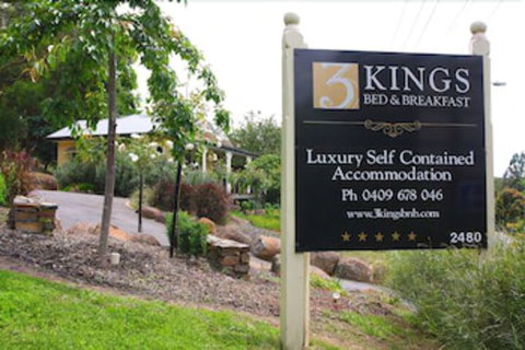 3 Kings Bed And Breakfast - Tourism Adelaide 2