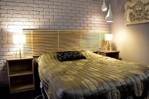 Strzelecki Motor Lodge - Tourism Adelaide 0