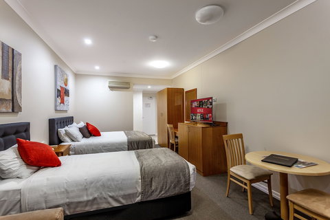 Eastgate On The Range Motel - Tourism Adelaide 5