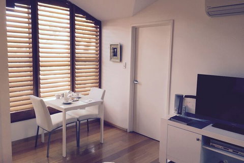 Fremantle Beach Studio - Tourism Adelaide 6