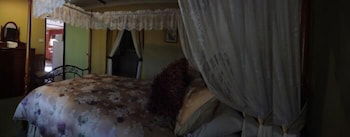 Beedelup House Cottages - Tourism Adelaide 4