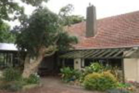 COLWYN HOUSE & STABLE COTTAGE B B - Tourism Adelaide 0