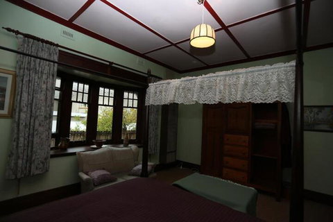 COLWYN HOUSE & STABLE COTTAGE B B - Tourism Adelaide 4