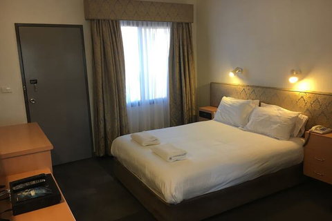 Spa Village Travel Inn - Tourism Adelaide 4