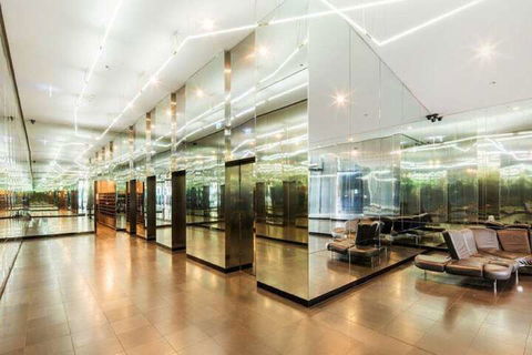 CBD Collins St. Near Southern Cross - Tourism Adelaide 3