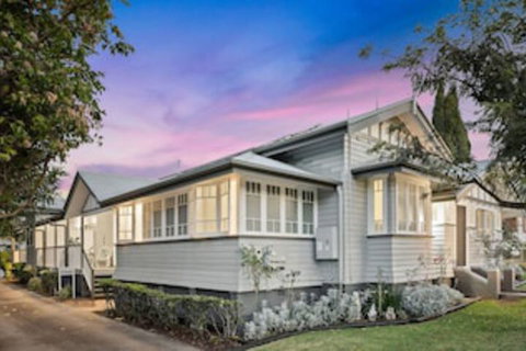 Elindale House Bed & Breakfast - Tourism Adelaide 0