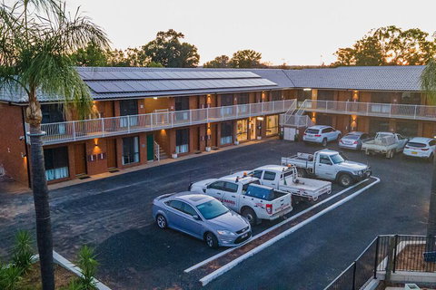 The Palms Motel Dubbo - Tourism Adelaide 3