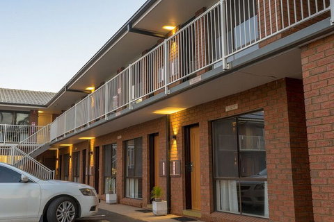 The Palms Motel Dubbo - Tourism Adelaide 4