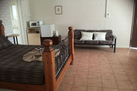 Warrumbungles Mountain Motel - Tourism Adelaide 4