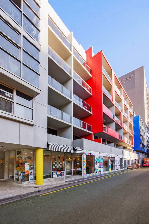 Swainson On Bent - Tourism Adelaide 6