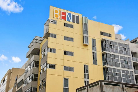 Swainson On Bent - Tourism Adelaide 5