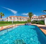 Breakers Block 3 Unit 2 Pool in complex across the road from the beach - Tourism Adelaide