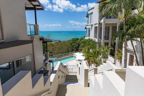 UNIT 35 Whitsundays - Tourism Adelaide 6