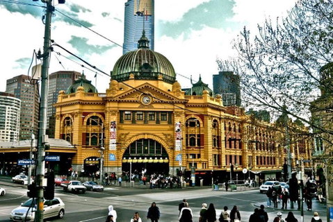 A Comfy & Central 2BR Apt Near Flinders Station - Tourism Adelaide 4
