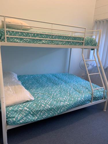 11 Anchovy Street Tin Can Bay Summer Haven Coastal Retreat - Tourism Adelaide 5