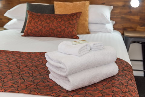 Black Sheep Motel Goulburn - Tourism Adelaide 4