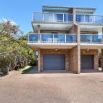 One Street From Main Beach - Tourism Adelaide 0