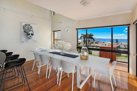 PRTFINO Ultimate Penthouse - Tourism Adelaide 6
