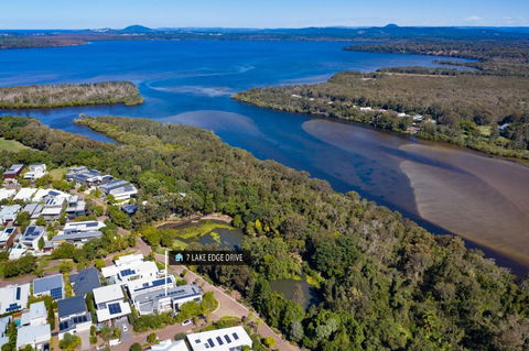 Ultimate Light & Space Noosa Heads - Tourism Adelaide 3