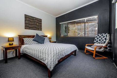 SUNSET BEACH SHACK On SURF - Tourism Adelaide 2