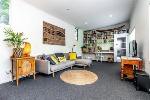 SUNSET BEACH SHACK On SURF - Tourism Adelaide 0