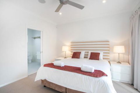 Aegean On The Beach - Tourism Adelaide 1