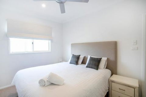 Aegean On The Beach - Tourism Adelaide 3