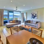 2 Bedroom Poinciana Lodge - Tourism Adelaide 0
