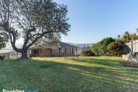 QUARTERDECK Gerringong 4pm Check Out Sundays - Tourism Adelaide 5