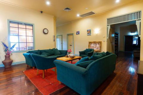 Acheron Valley Lakefront Cottages - Tourism Adelaide 1