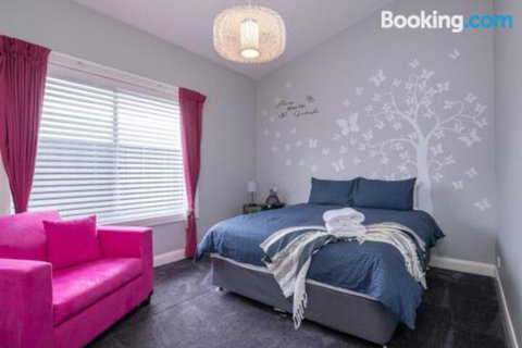 Wentworth Estate 5 Bedroom Luxury Home Sleeps 12 - Tourism Adelaide 6