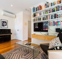 KIM 2BDR West Melbourne Apartment - Tourism Adelaide