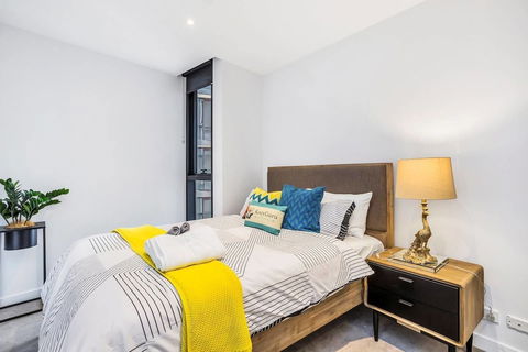 FV Iconic Designer APT, Parking, Near CBD Qfv147-14 - Tourism Adelaide 6