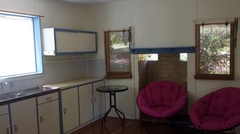 Holiday Makers - Tourism Adelaide 2