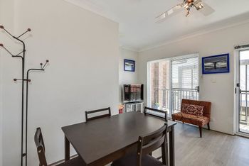 Renovated Apartment With Pool - Tourism Adelaide 3