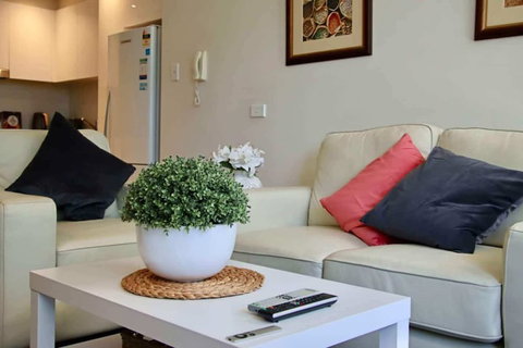 Stylish Mod Apt Near CBD Free Parking - Tourism Adelaide 3