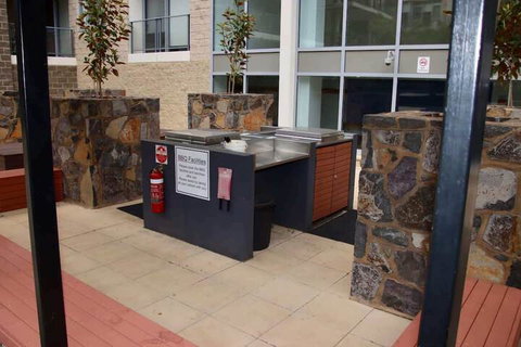 Stylish Mod Apt Near CBD Free Parking - Tourism Adelaide 2