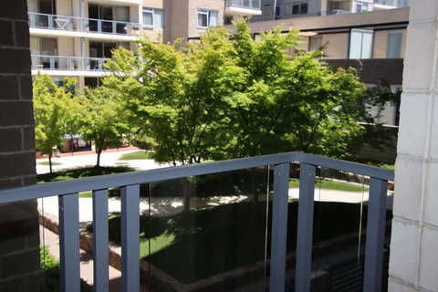 Stylish Mod Apt Near CBD Free Parking - Tourism Adelaide 0