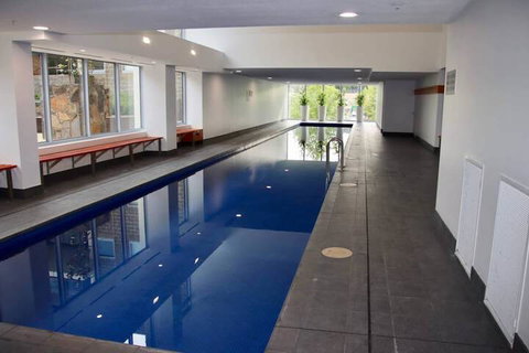 Stylish Mod Apt Near CBD Free Parking - Tourism Adelaide 1