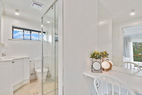 Oceanside Apartment - LAMER9 - Tourism Adelaide 1