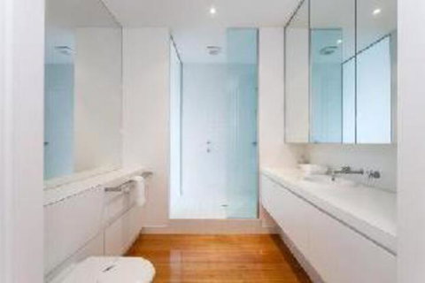 Anglesea Surf Beach Apartments - Tourism Adelaide 1