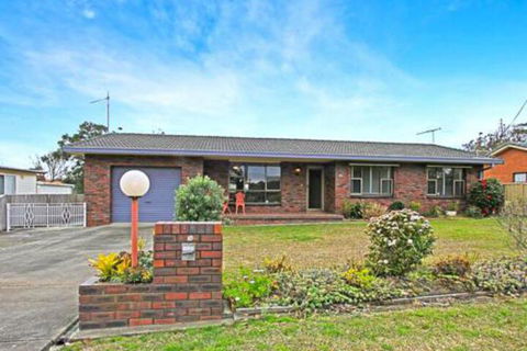 Kellys Getaway At Culburra Beach - Tourism Adelaide 0