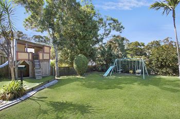 Burleigh Heights - Tourism Adelaide 1